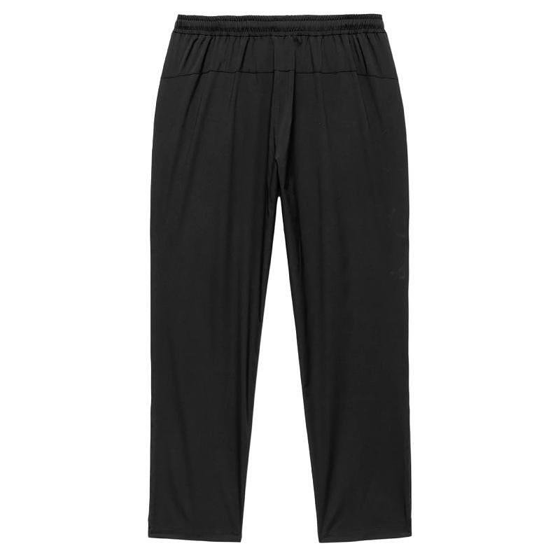 Pantaloni de trening Yonex 60198 Unisex Black – pantaloni sport negri pentru confort, stil și echipament de tenis.