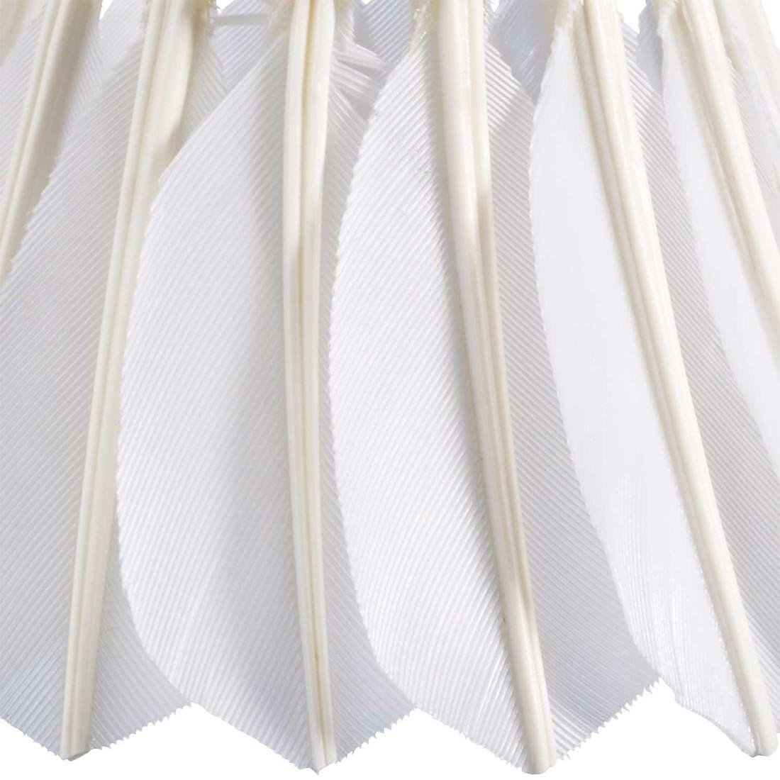 Babolat HYBRID badminton shuttlecocks with a hybrid structure for stable flight, control, and durability.