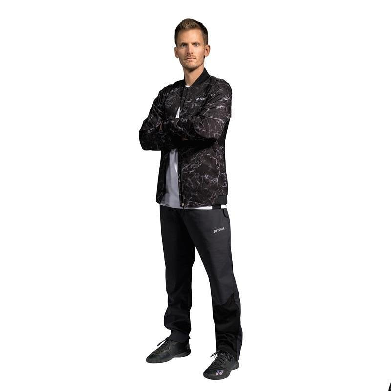 Hanorac bărbătesc Yonex Warm-up Jacket CLUB TEAM Olive pentru sport și antrenamente, cu tehnologia OV Reduction, design elegant