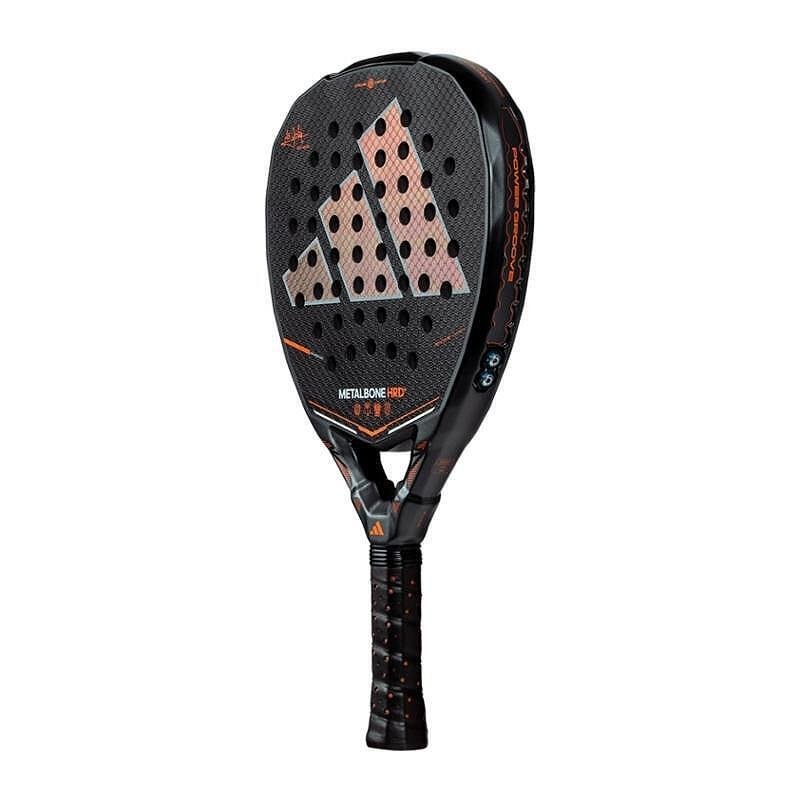 Rachetă de padel Adidas Metalbone HRD+ 2026 în formă de diamant, destinată jucătorilor avansați și unui stil ofensiv