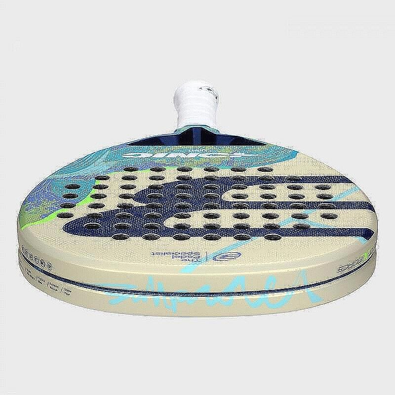 Падел ракета Bullpadel IONIC LIGHT 26 – лека, прецизна и балансирана за контрол и мощност на корта