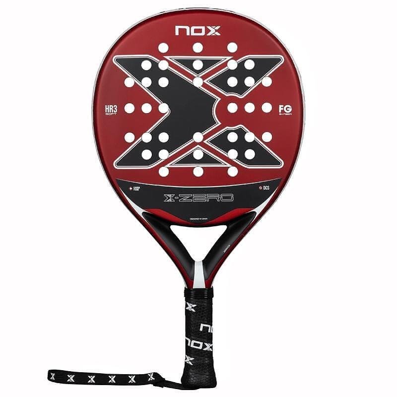 X-Zero padel racket – lightweight, comfortable and easy to control, suitable for beginner and intermediate players.