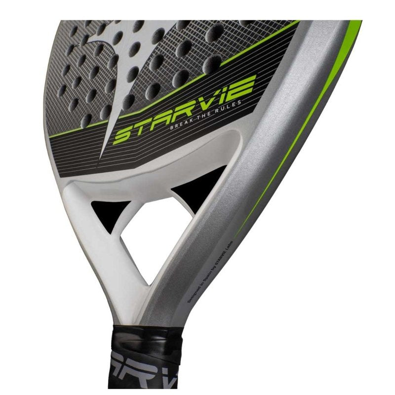 Star Vie Polaris padel racket– a professional teardrop-shaped padel racket with 12K Carbon, Soft 30 EVA, Hex Tech and Noene Inside for an excellent balance of control, power and comfort.