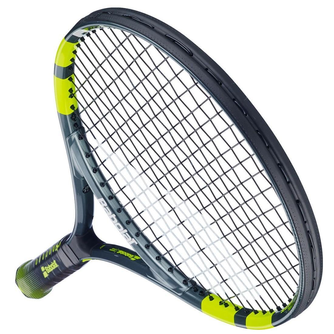 Tennis racket Babolat Carlitos Junior 26 CV for kids, a light and comfortable tennis racket for beginner players