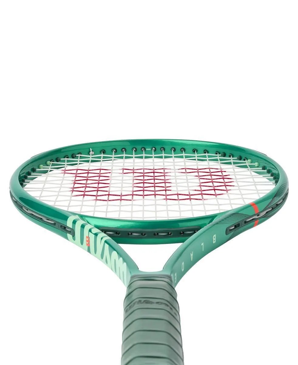 Wilson Blade V10 98S tennis racket – Wilson Blade for maximum spin, control, and stability.