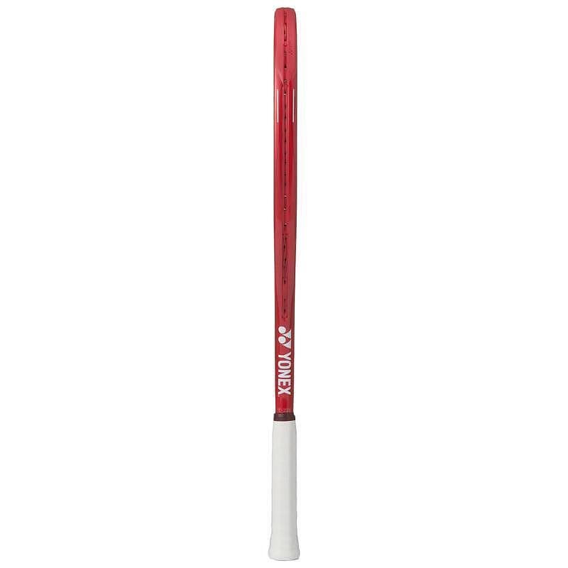 Тенис ракета YONEX VCORE 26 Ruby Red Junior – лека юношеска ракета Yonex за стабилност, контрол и спин.