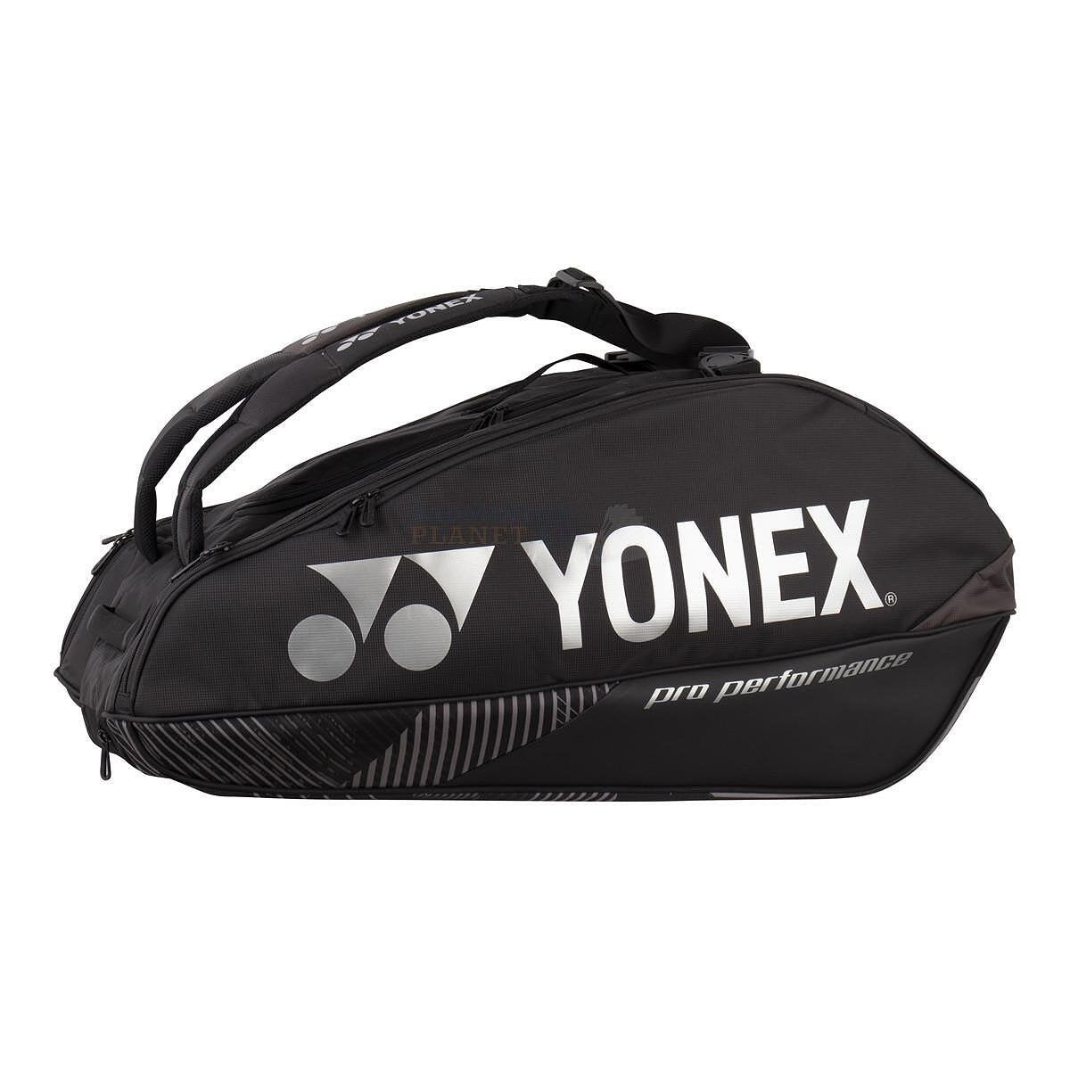 Термобег YONEX PRO BAG Black - 9 ракети, черен тенис сак Yonex за ракети, екипировка и обувки
