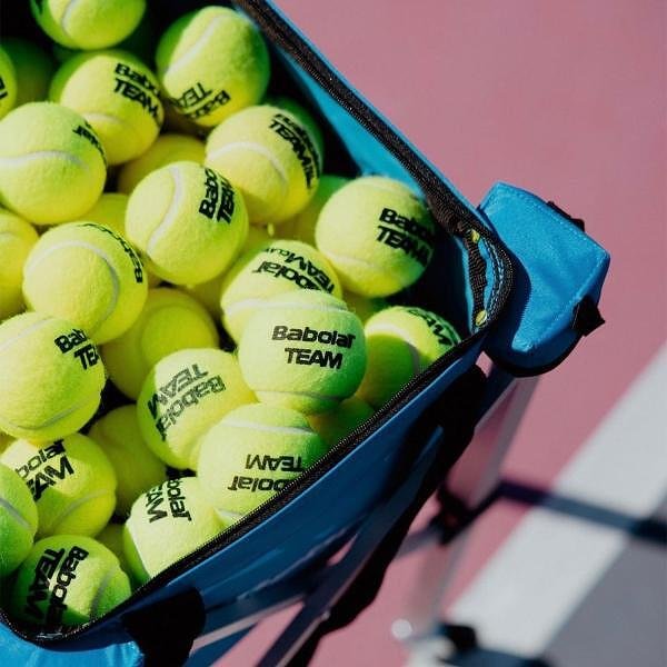 Чанта за топки Babolat синя с цип, пълна с тенис топки за кош и преносимо съхранение