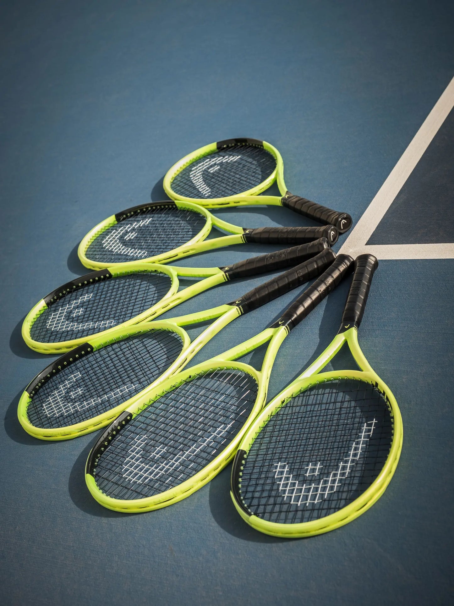 Head Extreme MP L Tennis Racket