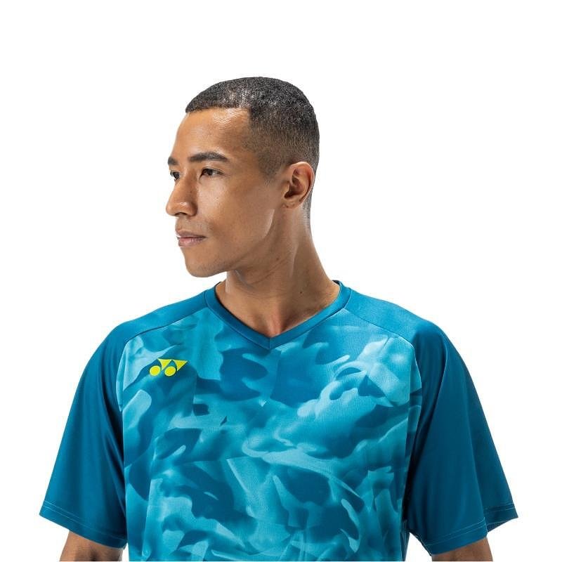 Men's Yonex CREW NECK SHIRT Blue Green – lightweight, breathable tennis gear for comfort and protection on the court.