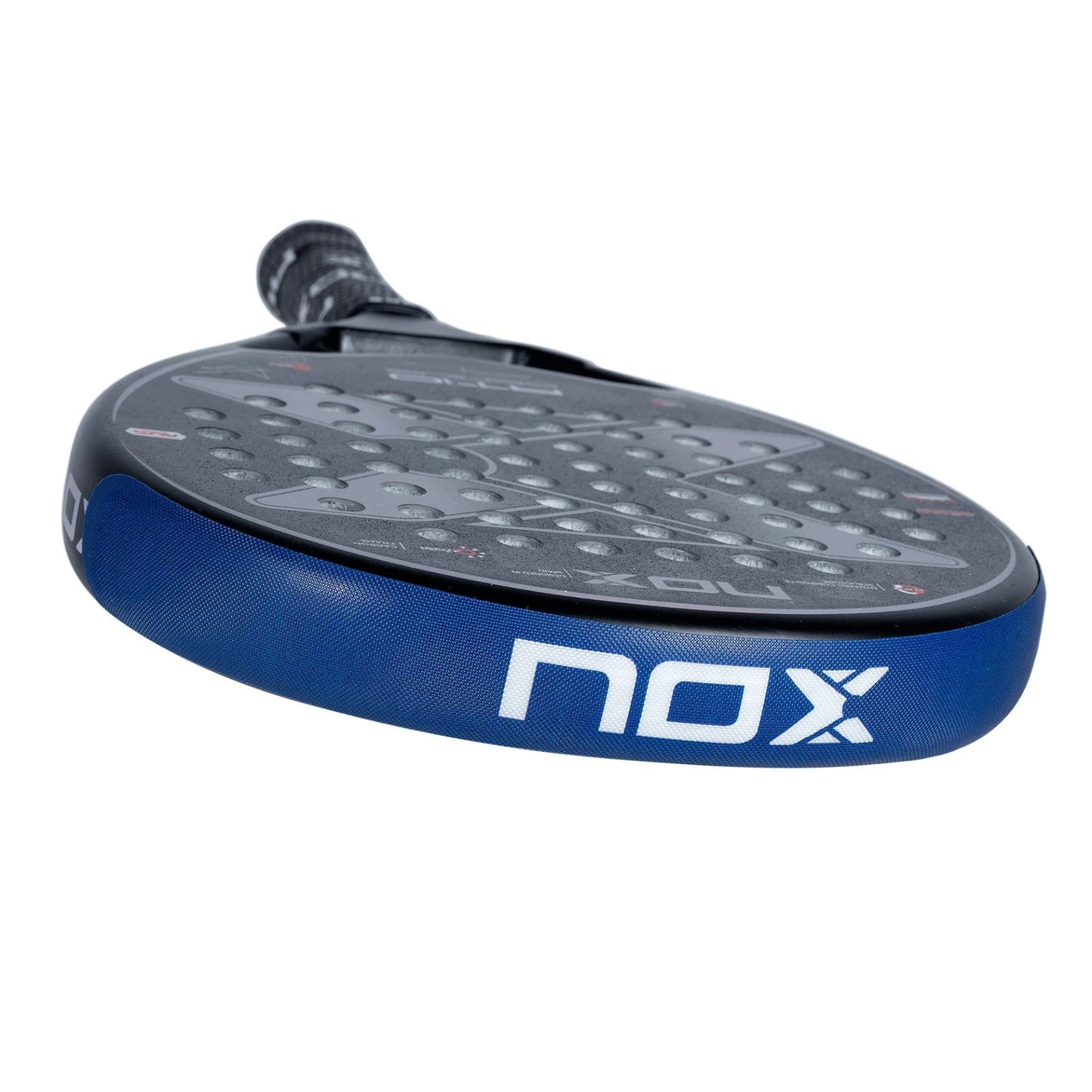 Padel racket protector NOX PROTECTOR BAG 6 units – blue color with white logo, 3M adhesive for protecting the padel racket frame from impacts and scratches.