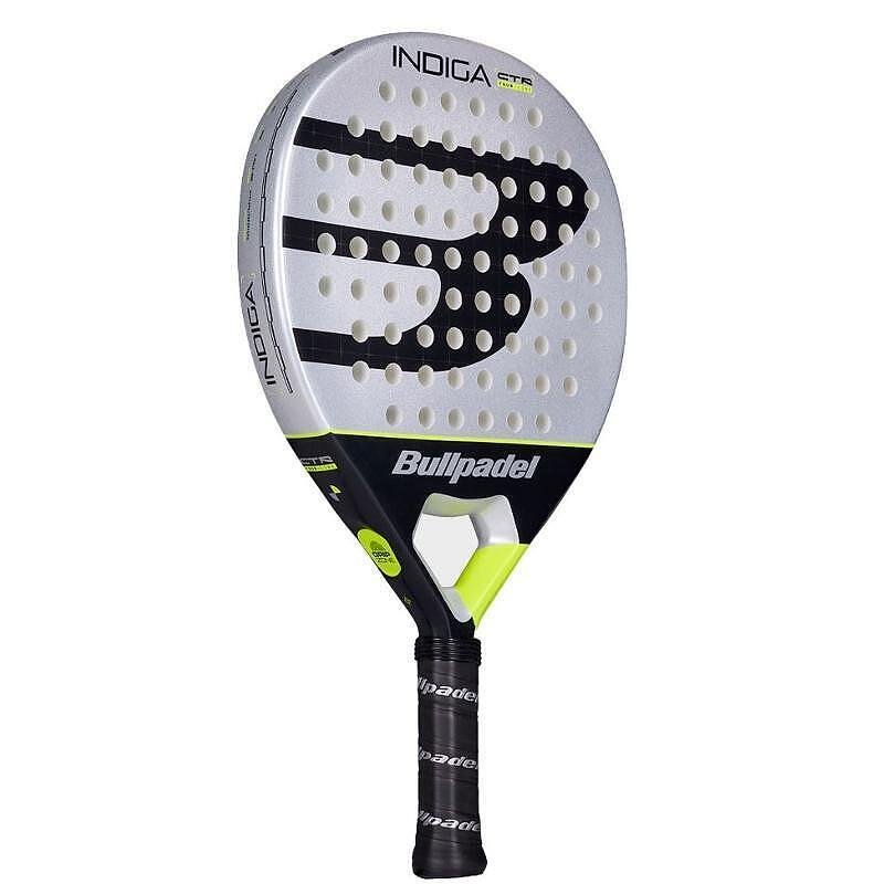 Rachetă de padel Bullpadel INDIGA CTR – formă rotundă, echilibru jos, construcție ușoară din Polyglass și SoftEva pentru control maxim și manevrabilitate.