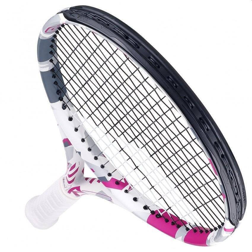 Rachetă de tenis Babolat Evo Aero Pink – o rachetă ușoară și confortabilă pentru tenis, cu cadru modern pentru putere și control.