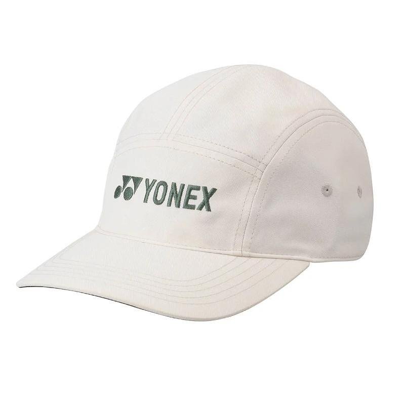 Шапка Yonex Cap 40096 Sand, унисекс спортна шапка в пясъчен цвят с регулируем размер и комфорт.