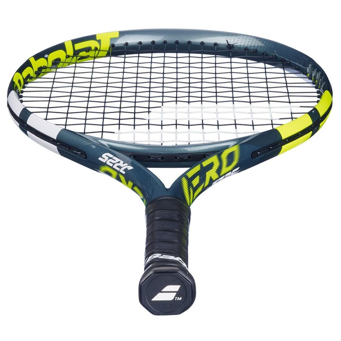 Rachetă de tenis Babolat Aero Junior 25 pentru tineri jucători, ușoară și manevrabilă, inspirată de stilul de campion.