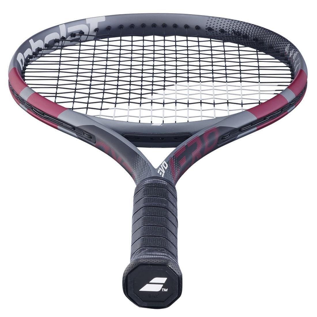 Rachetă de tenis Babolat Evo Aero Pink Gen2 pentru jucători de nivel mediu, cu putere, control și confort.