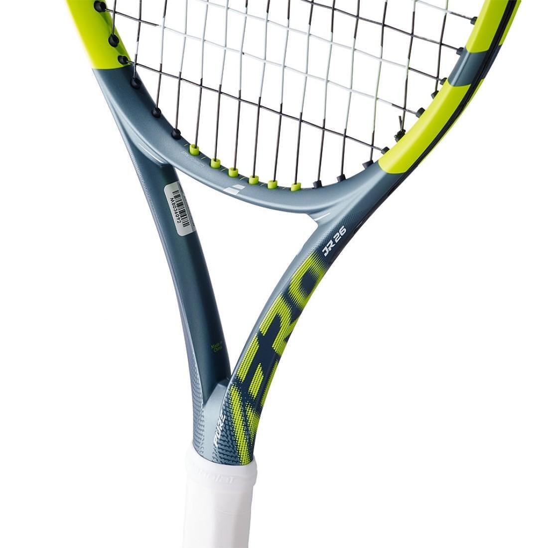 Babolat Pure Aero Junior 26 Gen9 - junior tennis racket for topspin and control