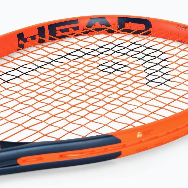 Rachetă de tenis Head Radical Team 2023 – model portocaliu pentru control, putere și confort, ideal pentru jucători avansați.
