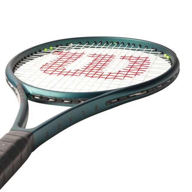 Rachetă de tenis Wilson Blade 100L V9 – rachetă de tenis Wilson ușoară și manevrabilă pentru control și stabilitate