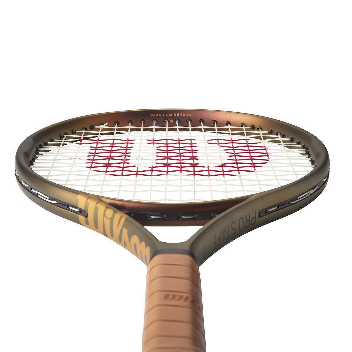 Rachetă de tenis Wilson Pro Staff 26 V14 pentru jucători tineri, cu precizie, control și construcție din grafit