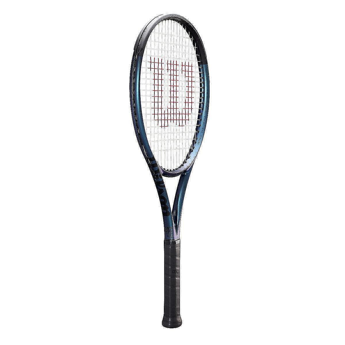 Rachetă de tenis Wilson Ultra 100 V4.0 pentru putere, spin și stabilitate. Rachete de tenis Wilson pentru jucători de nivel mediu-avansat și avansați.