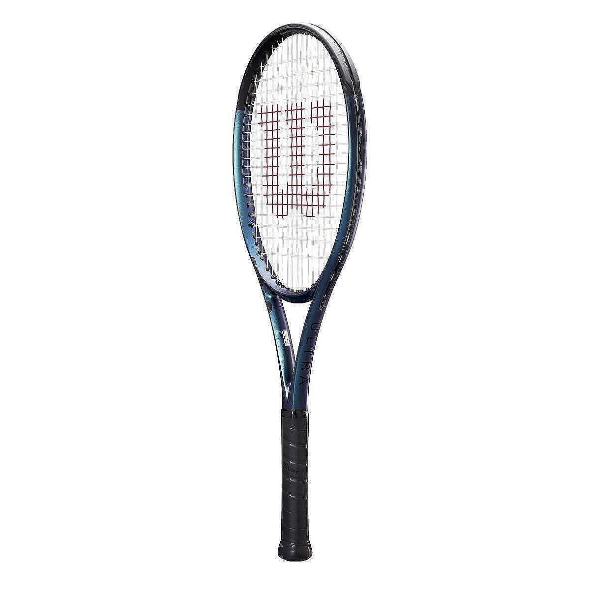 Rachetă de tenis Wilson Ultra 100 V4.0 – rachetă puternică, manevrabilă, cu design curat, pentru spin și control.