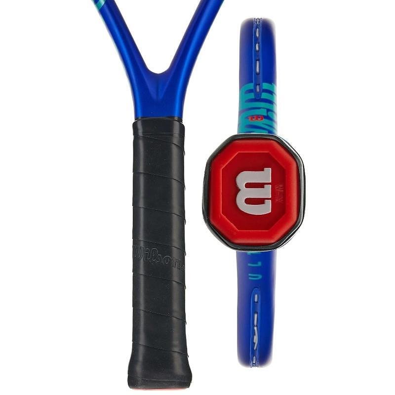 Wilson Ultra V5 25 tennis racket for juniors, pre-strung, with power, control and style