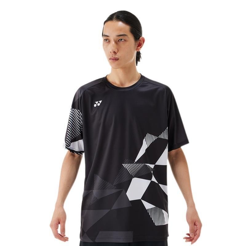Yonex 16744 Unisex Black T-shirt – a black unisex T-shirt for sport and everyday wear, lightweight and breathable.