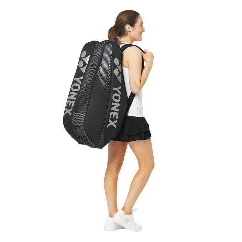 Термобег YONEX PRO BAG Black - 6 ракети, черен тенис сак с раница за 6 ракети и отделение за обувки