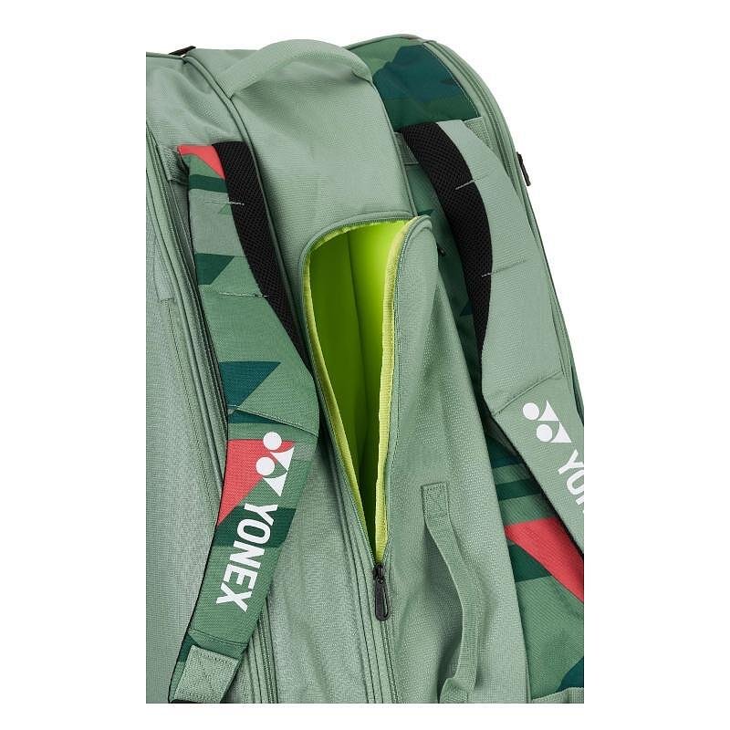 Термобег YONEX PRO BAG Olive Green 9 ракети – тенис сак с отделение за обувки, раница и място за 9 ракети